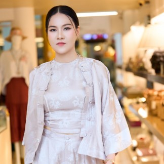 Beige Ha Bao Silk traditional Southern Vietnamese coat– F